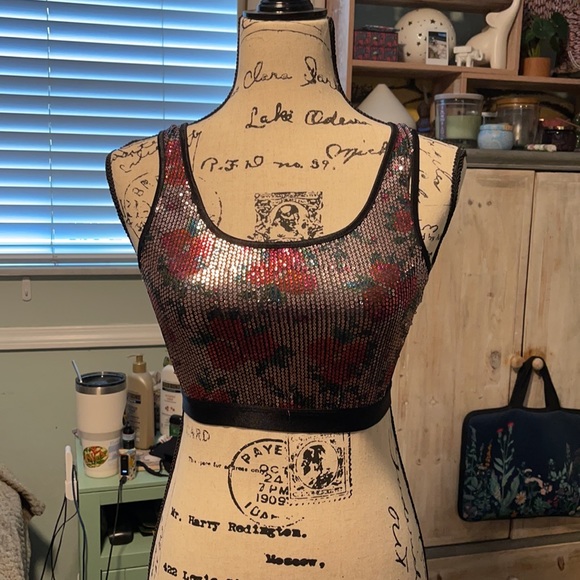 Sequin Rose Crop Top - Picture 1 of 7